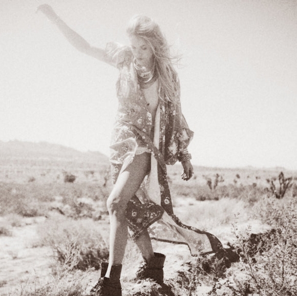 Rare Spell Designs Blue Sundancer Maxi Kimono Duster OS floral embroidered robe - Picture 5 of 17